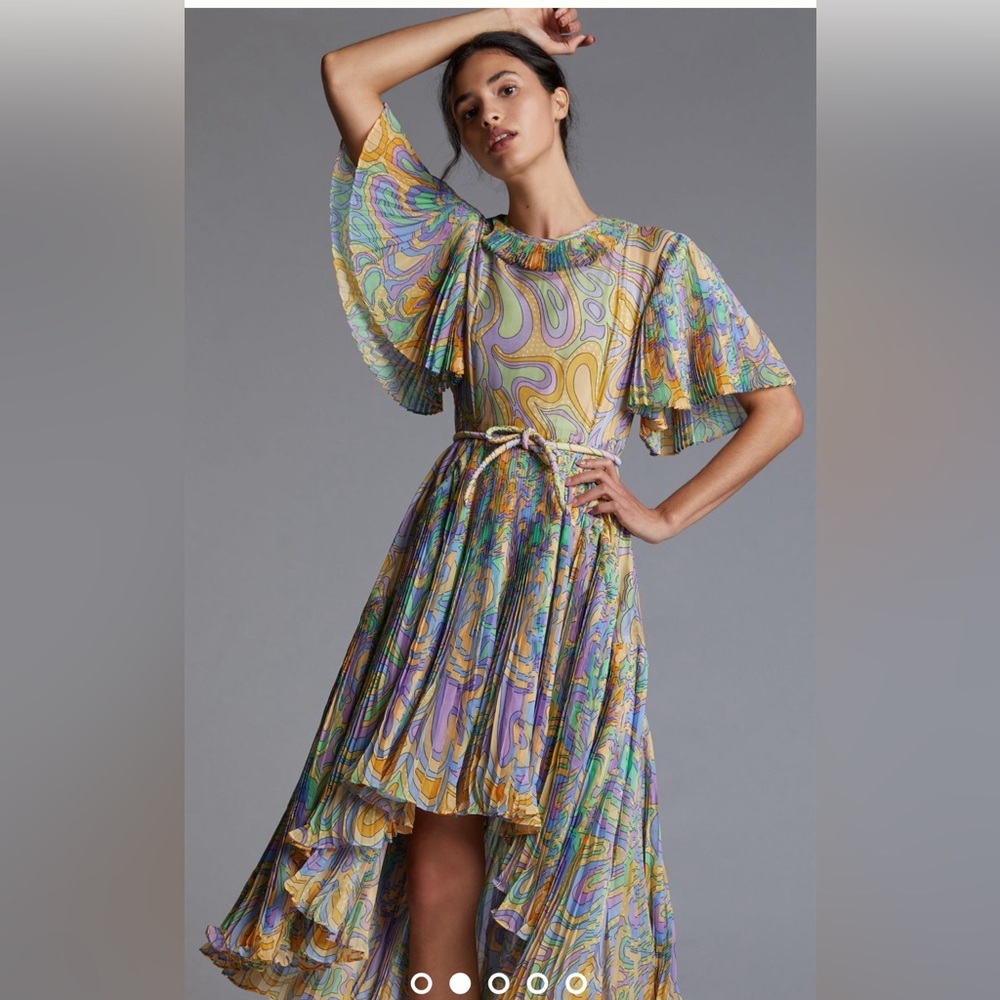 CeliaB Violeta Pleated High-Low Midi Dress